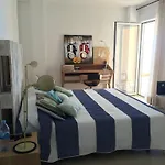 Beach House Brotonss