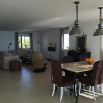 Beach House Brotonss Апартаменты Кампелло